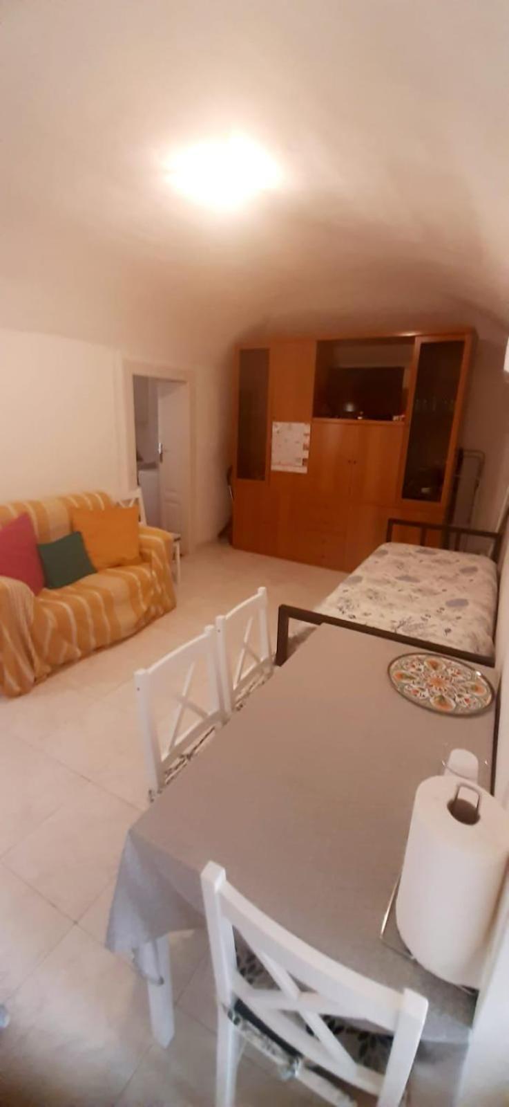 Casa Mariella Apartment Bari Luaran gambar